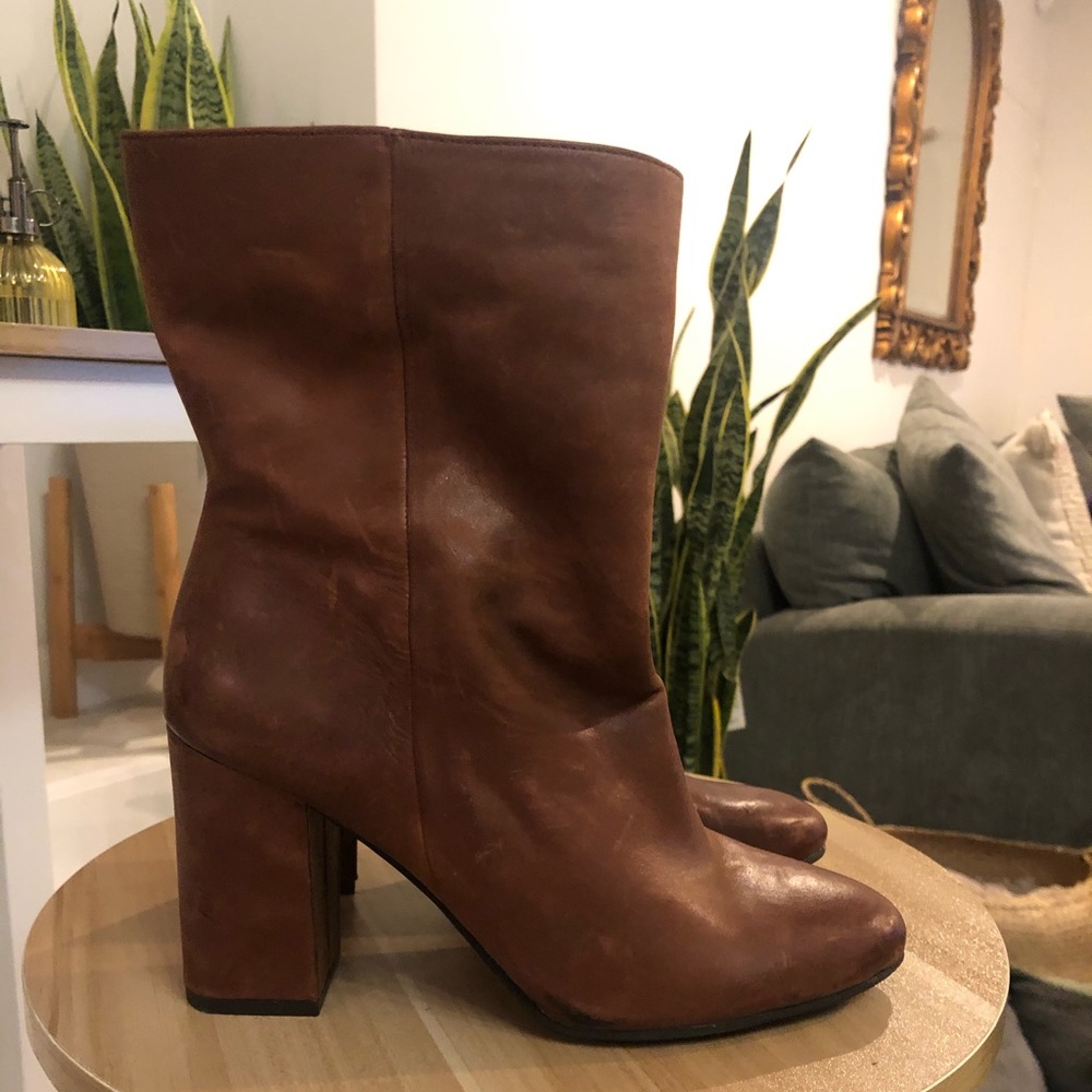 Lucky Brand, 7.5 brown ankle booties